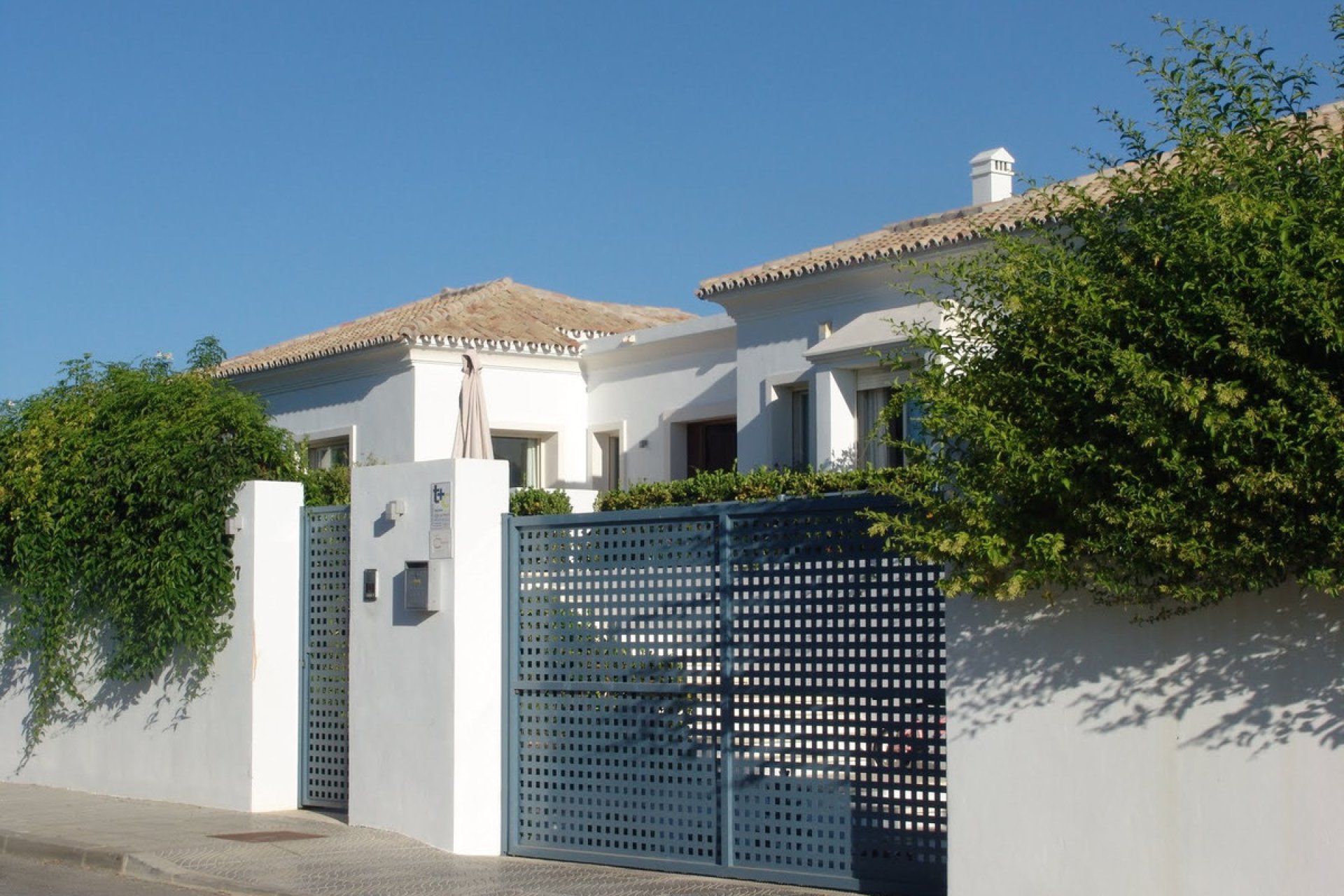 Resale - House - Detached Villa - Marbella - The Golden Mile