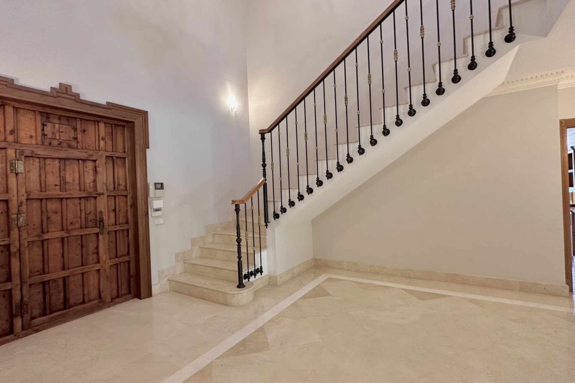 Resale - House - Detached Villa - Marbella - The Golden Mile