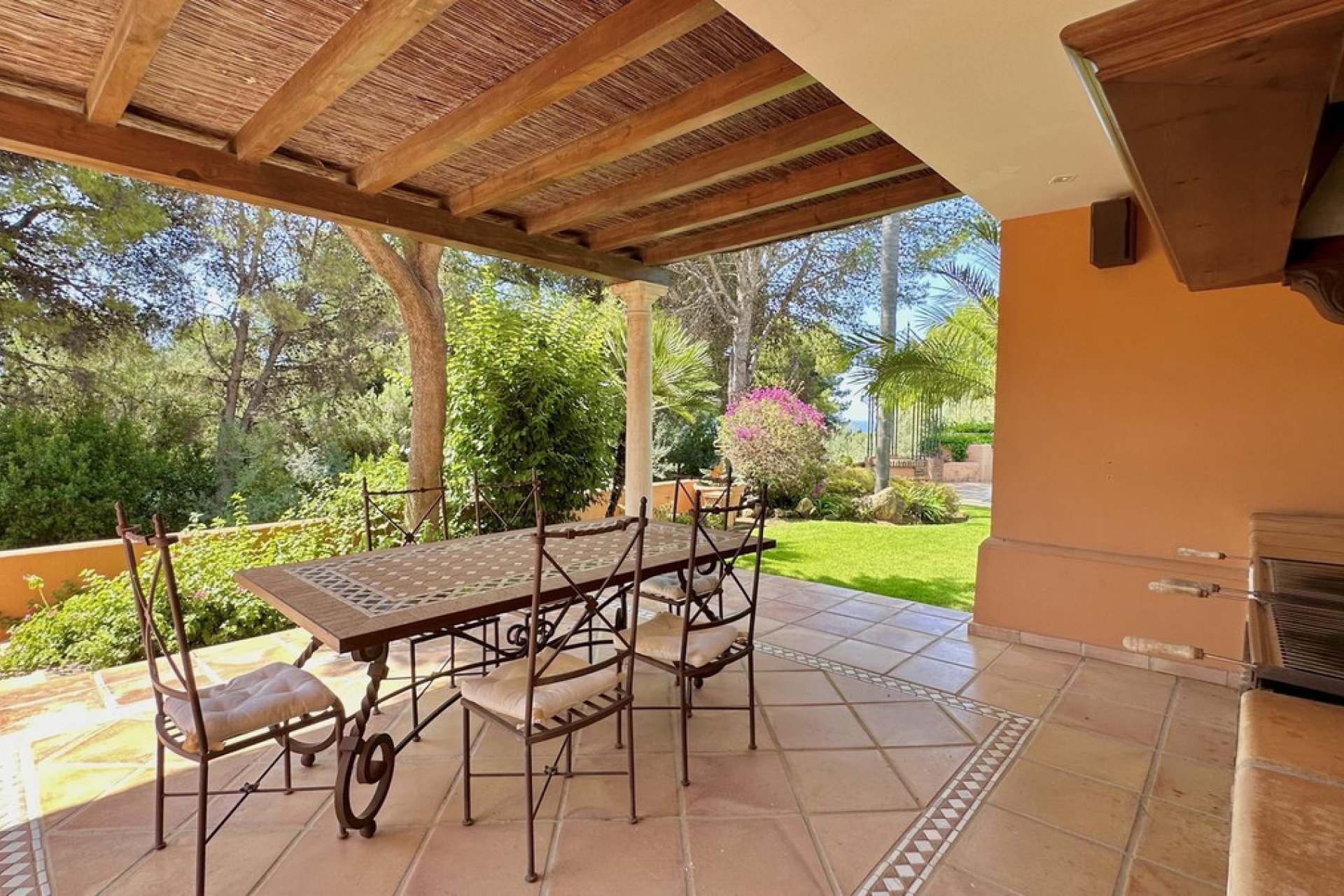 Resale - House - Detached Villa - Marbella - The Golden Mile