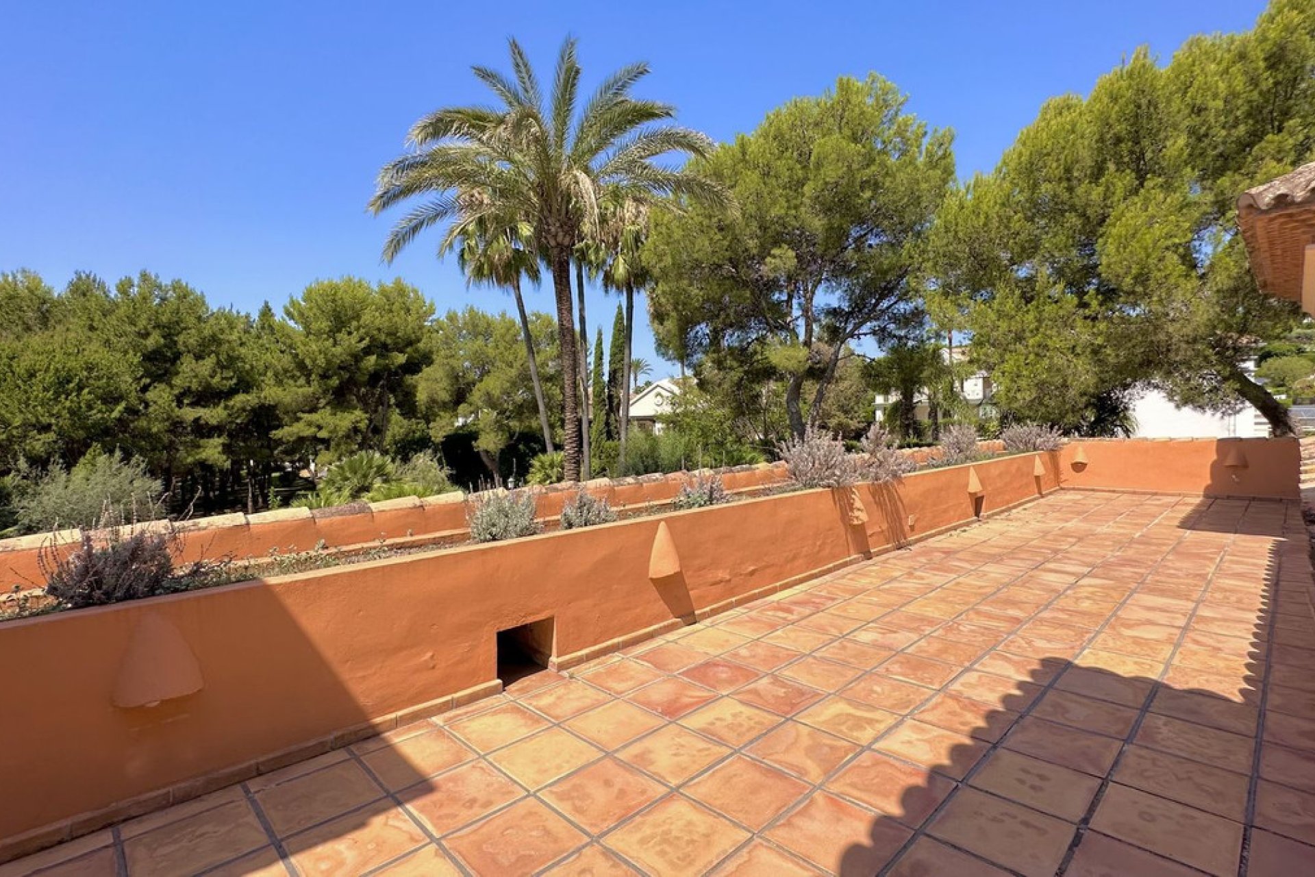 Resale - House - Detached Villa - Marbella - The Golden Mile