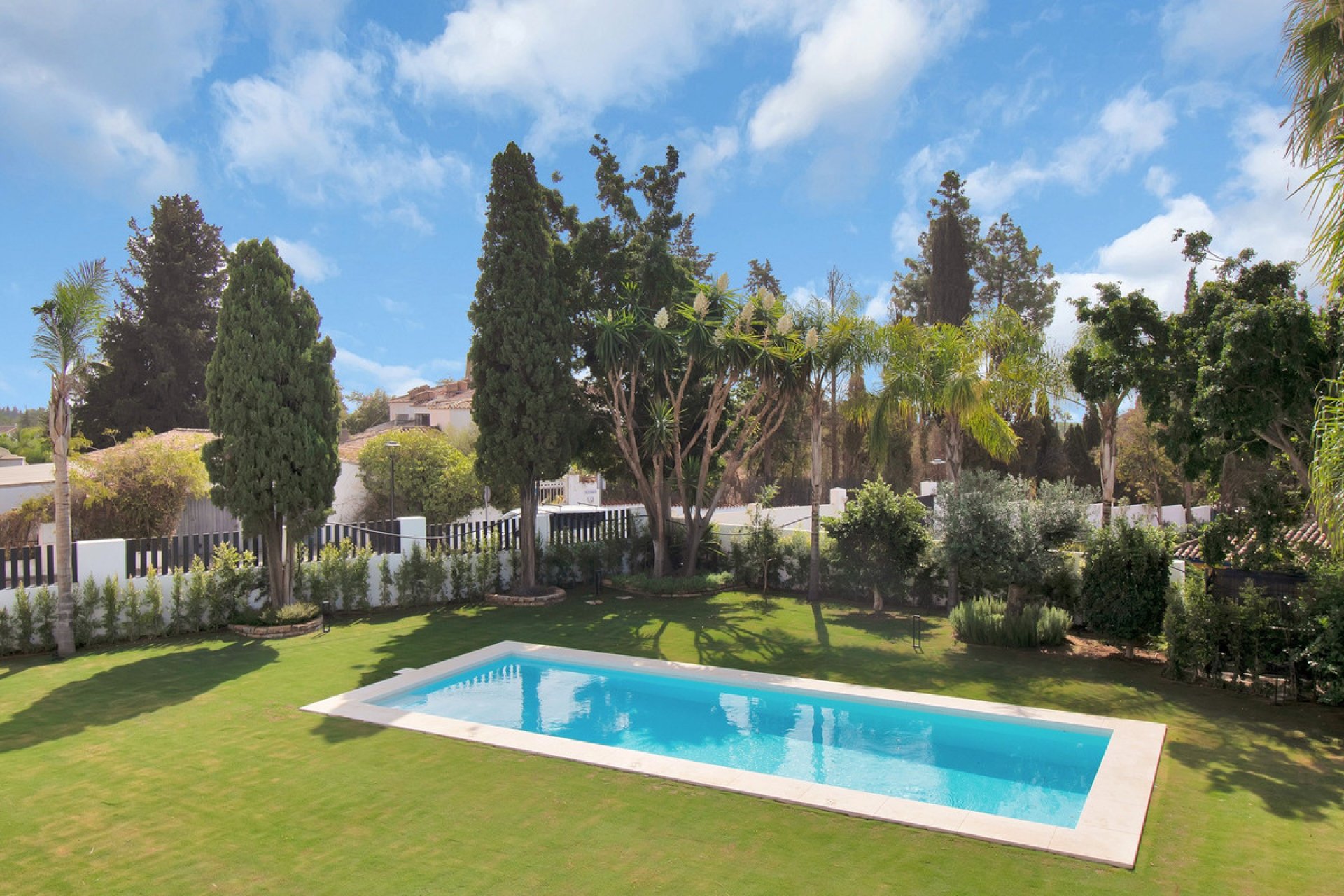 Resale - House - Detached Villa - Marbella - The Golden Mile