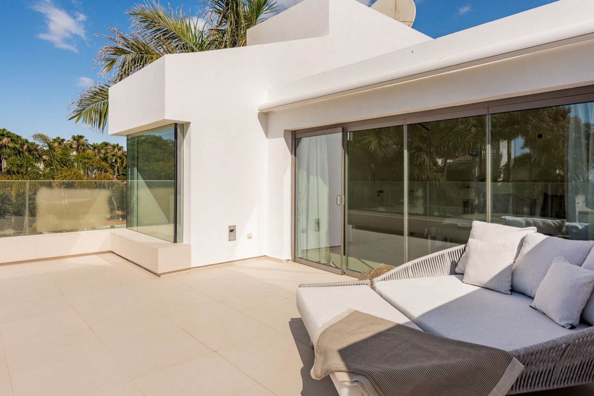 Resale - House - Detached Villa - Marbella - The Golden Mile