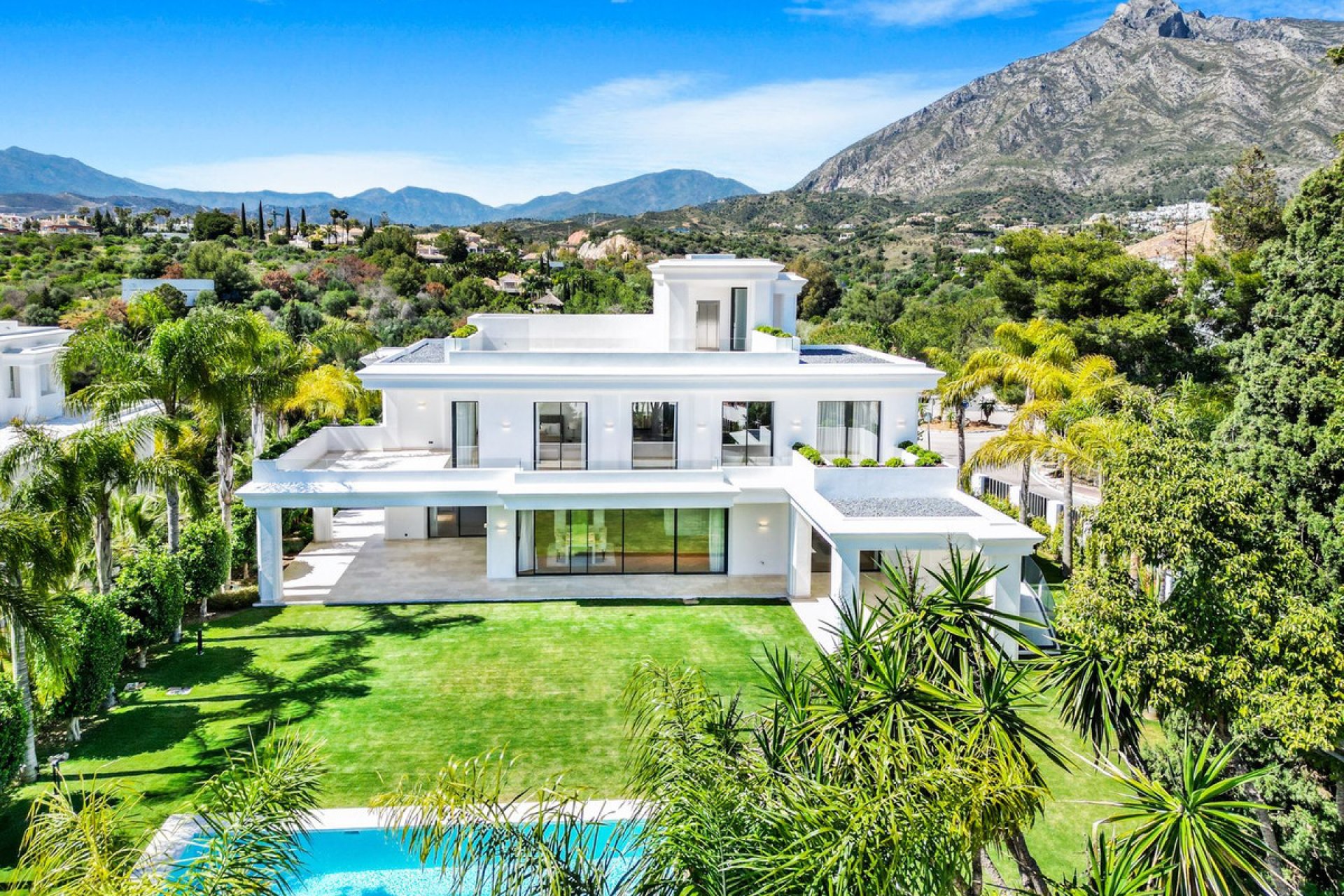 Resale - House - Detached Villa - Marbella - The Golden Mile