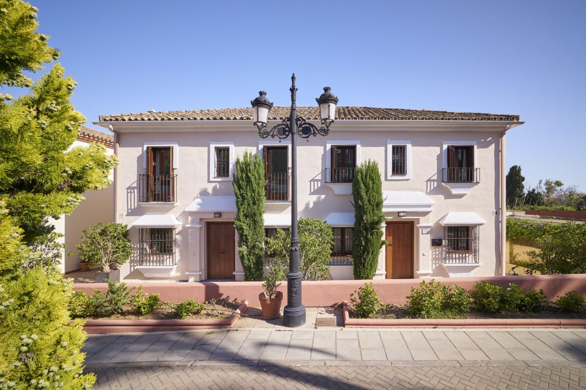 Resale - House - Detached Villa - Marbella - The Golden Mile