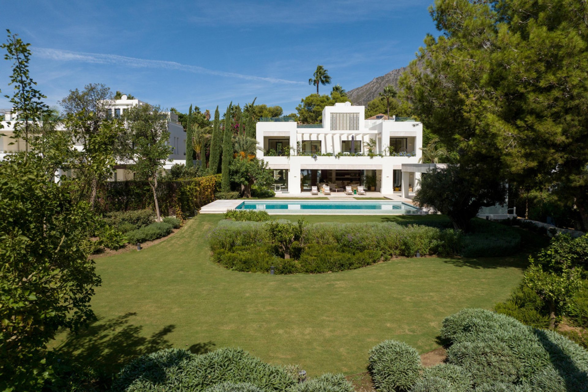 Resale - House - Detached Villa - Marbella - The Golden Mile