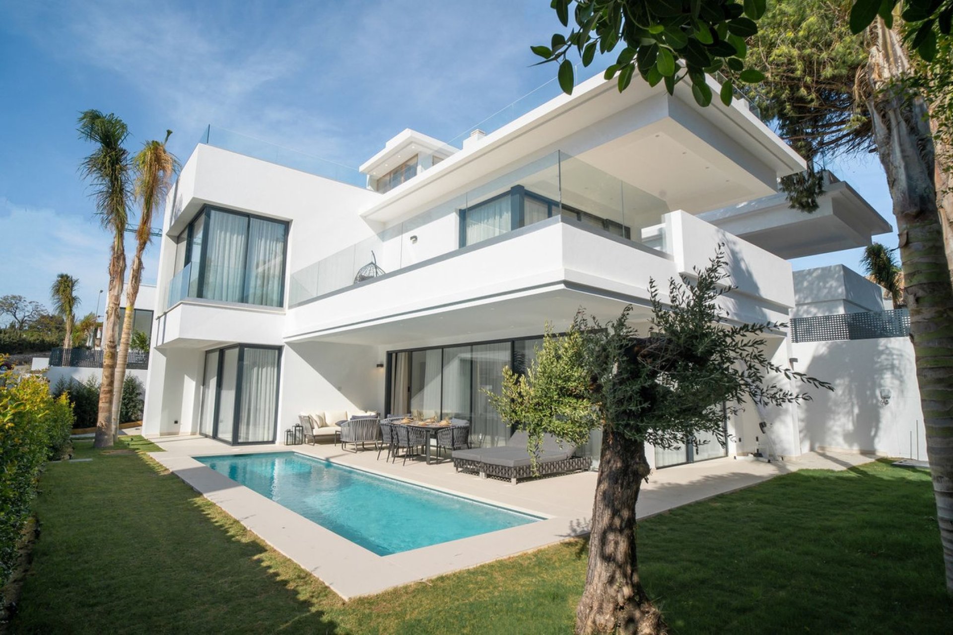 Resale - House - Detached Villa - Marbella - The Golden Mile