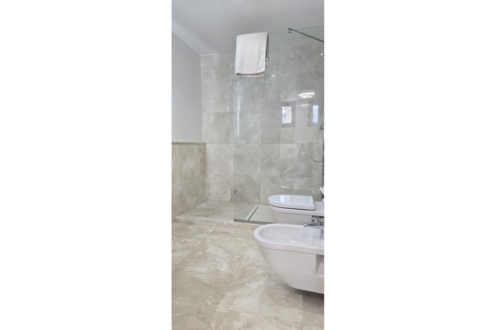 Resale - House - Detached Villa - Marbella - The Golden Mile