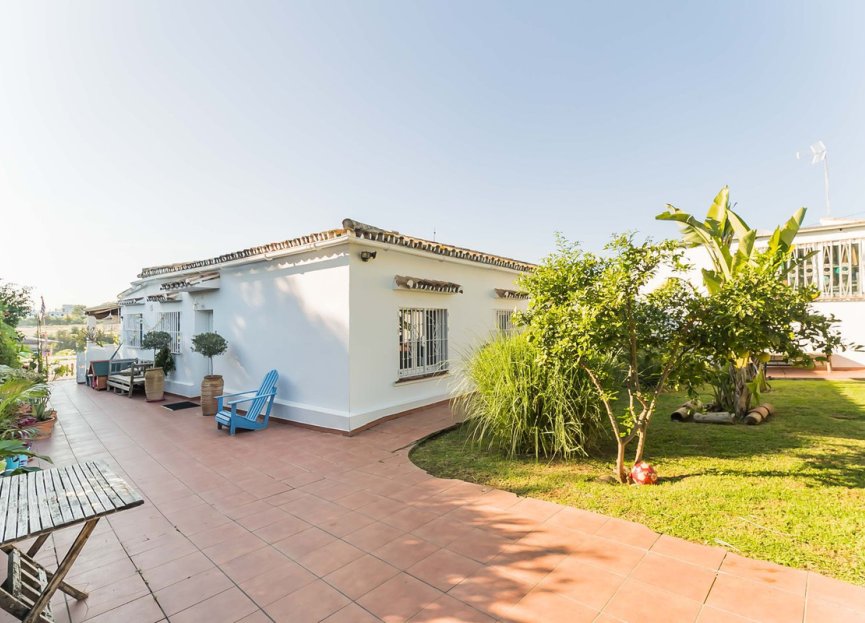 Resale - House - Detached Villa - Marbella - Valle del Sol