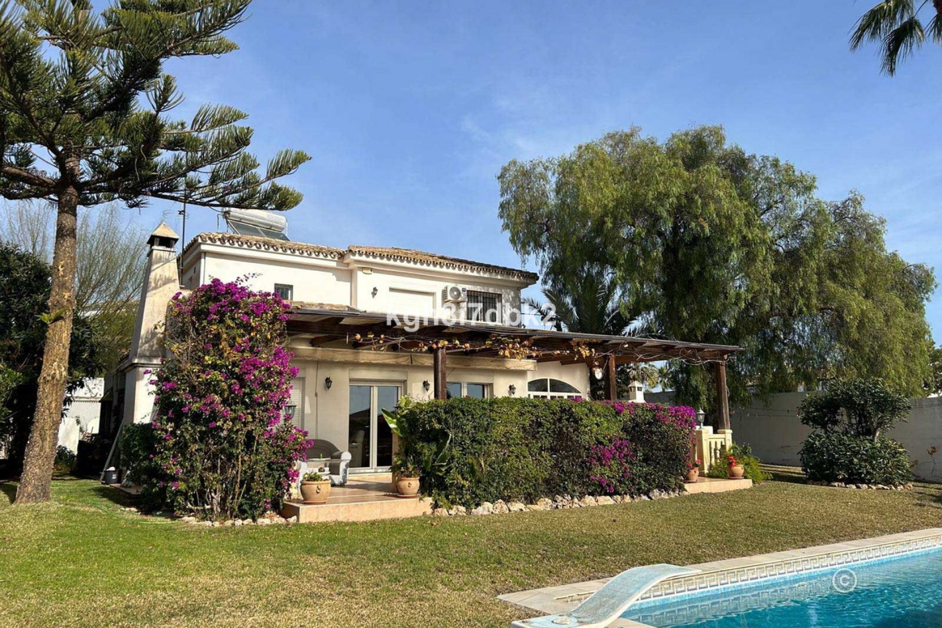 Resale - House - Detached Villa - Mijas - Calahonda