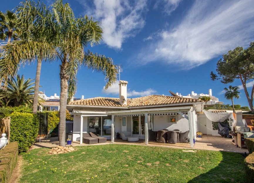 Resale - House - Detached Villa - Mijas - Calahonda