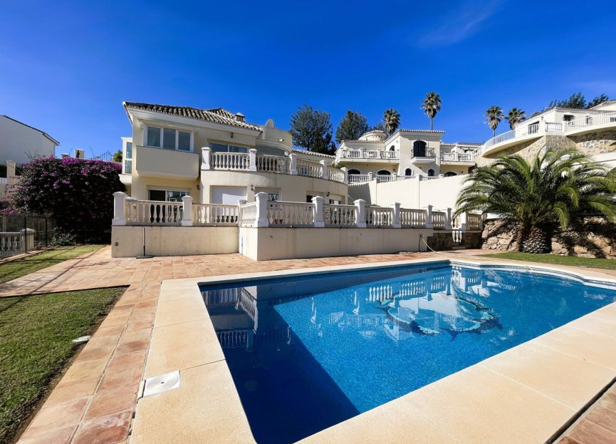 Resale - House - Detached Villa - Mijas - Calahonda