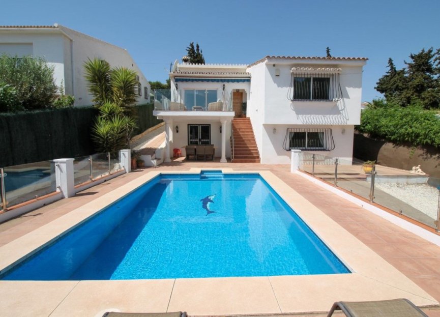 Resale - House - Detached Villa - Mijas - El Chaparral