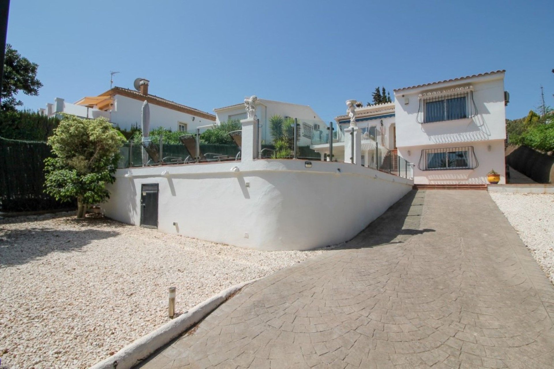 Resale - House - Detached Villa - Mijas - El Chaparral