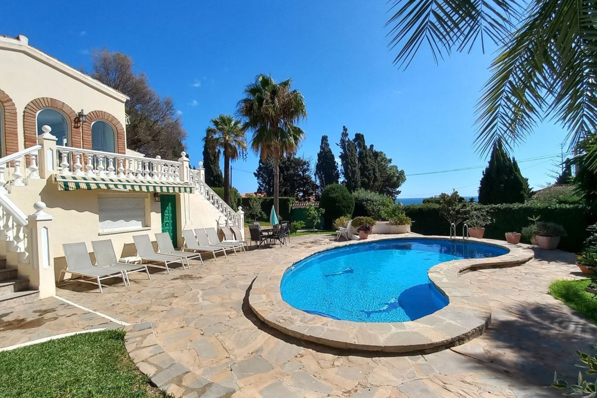 Resale - House - Detached Villa - Mijas - El Chaparral