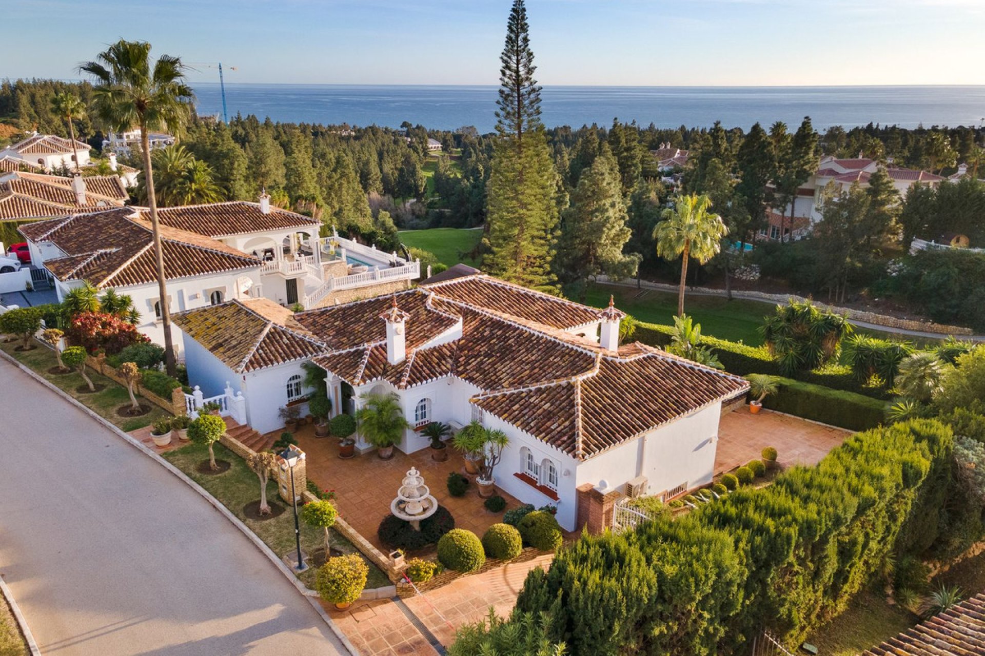 Resale - House - Detached Villa - Mijas - El Chaparral