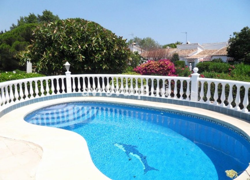 Resale - House - Detached Villa - Mijas - El Chaparral