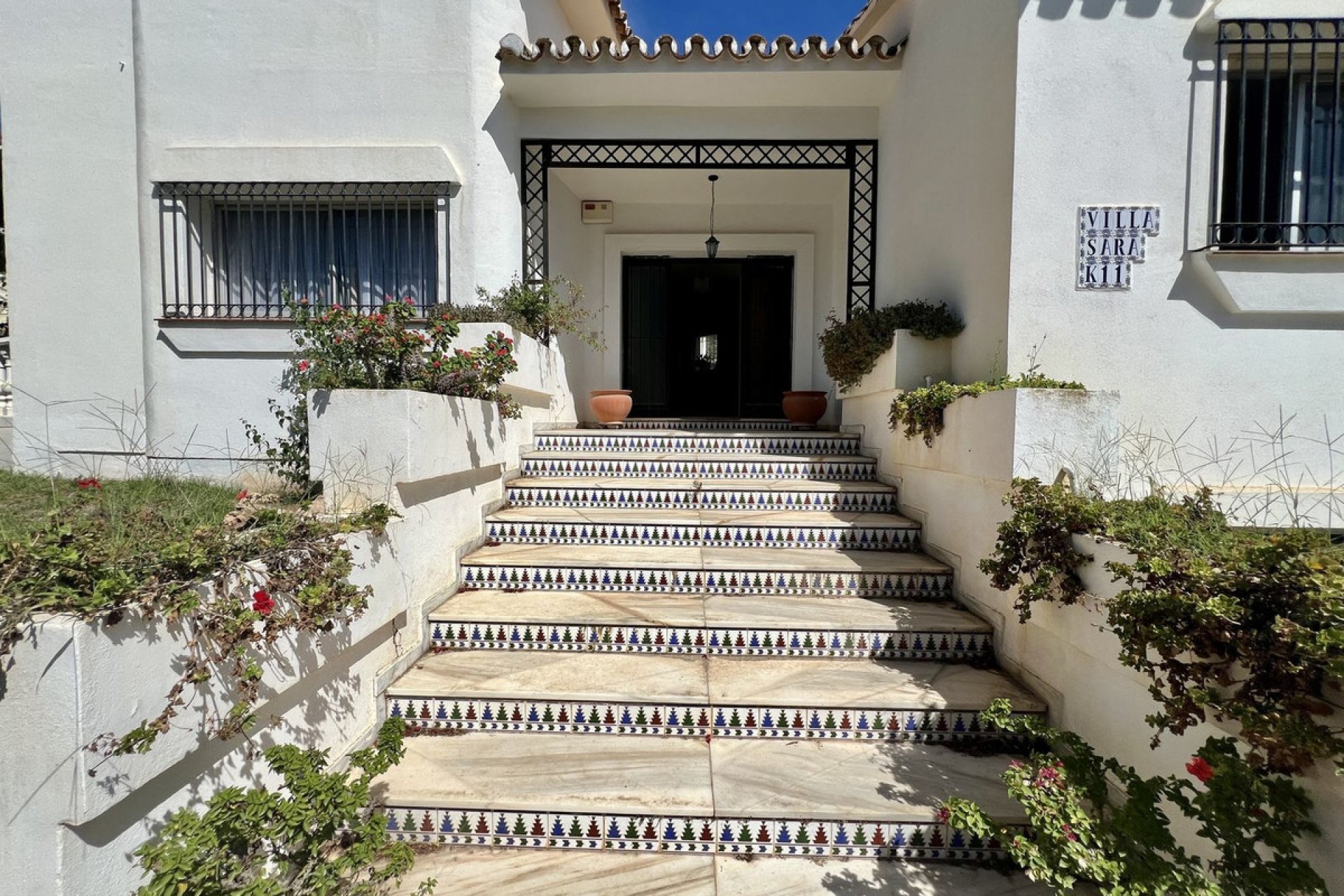 Resale - House - Detached Villa - Mijas - El Chaparral