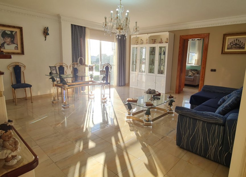 Resale - House - Detached Villa - Mijas - El Faro