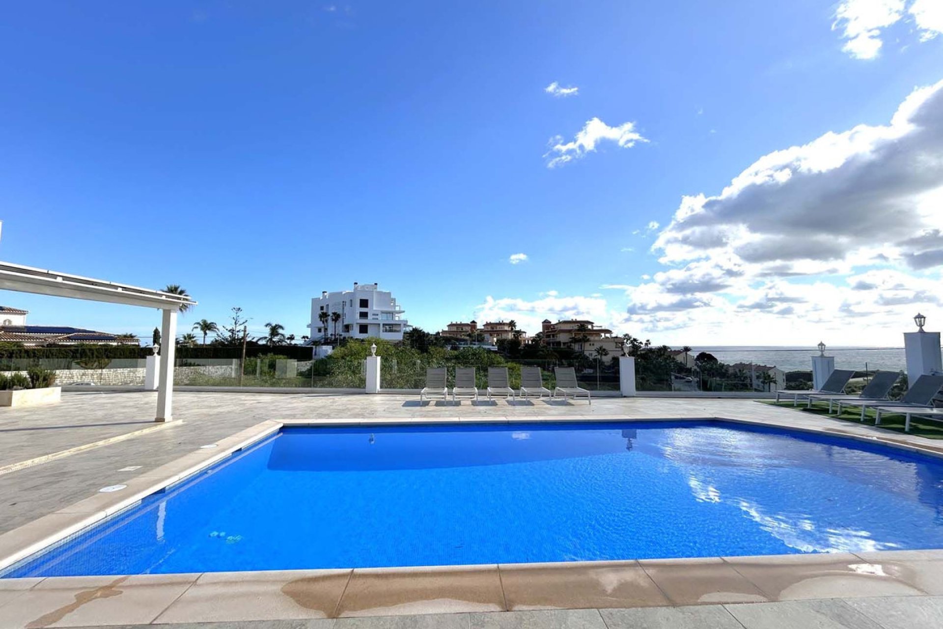 Resale - House - Detached Villa - Mijas - El Faro