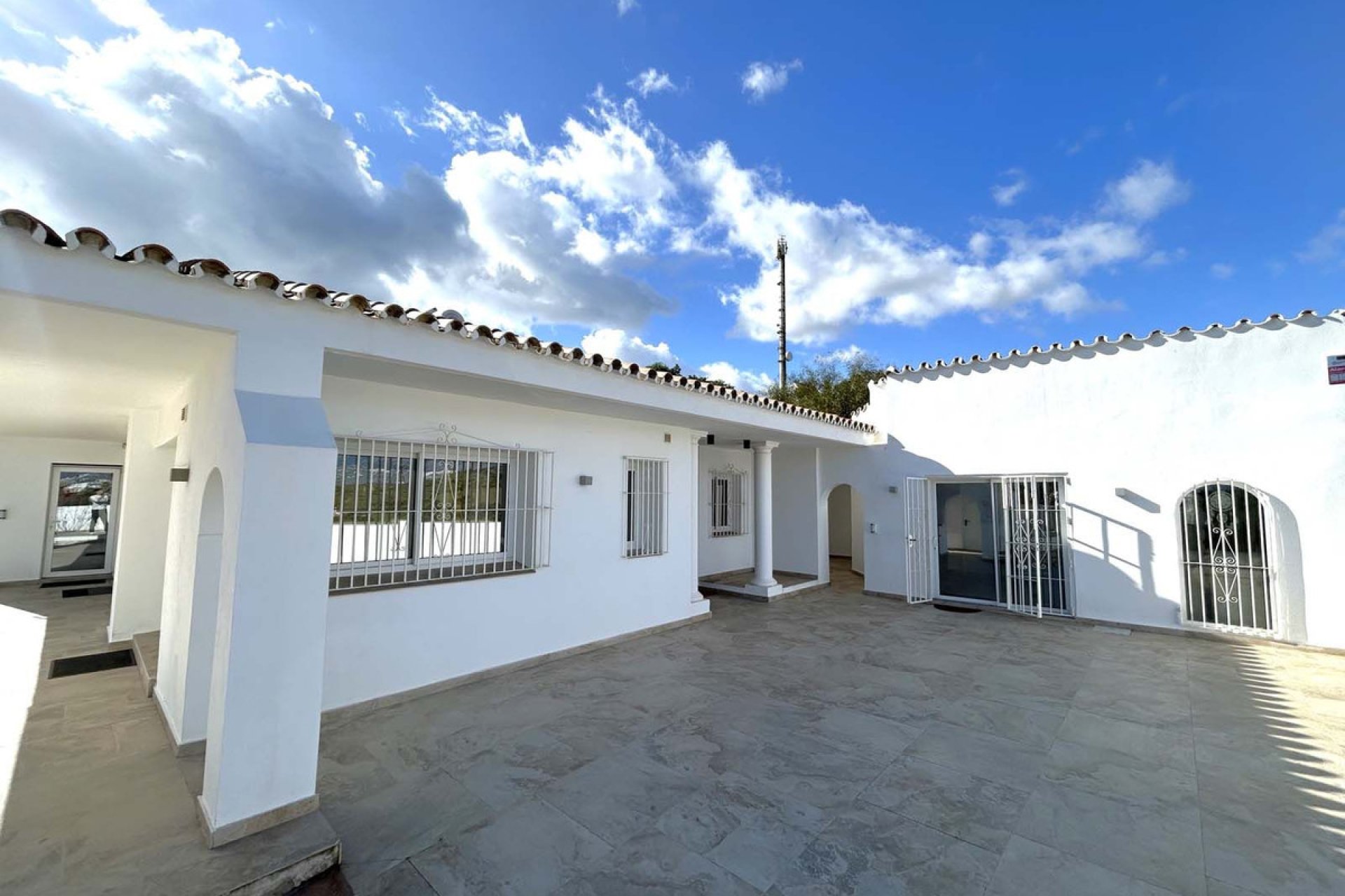 Resale - House - Detached Villa - Mijas - El Faro