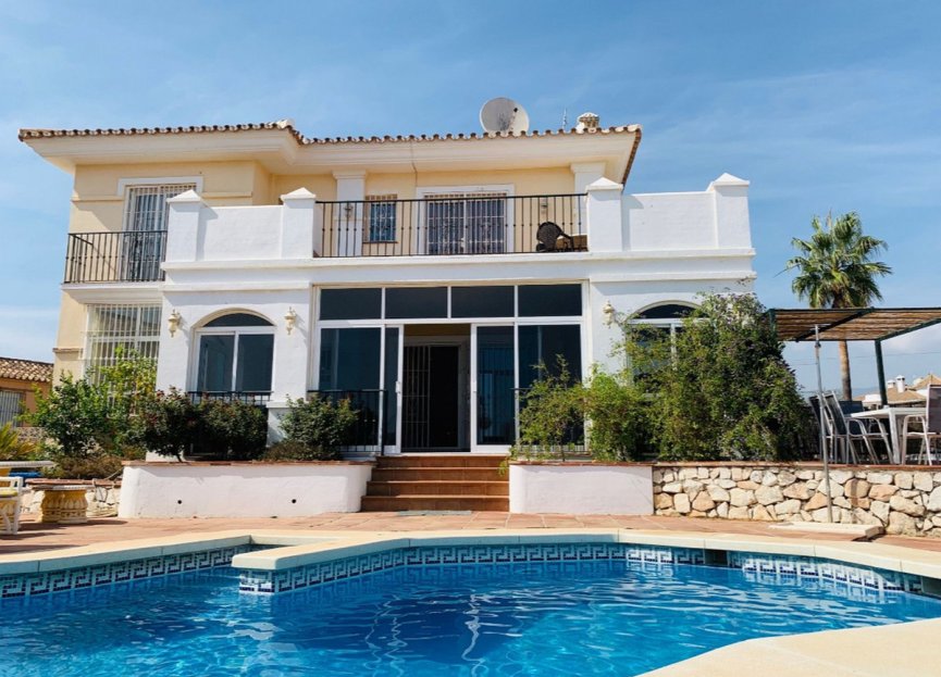 Resale - House - Detached Villa - Mijas - El Faro