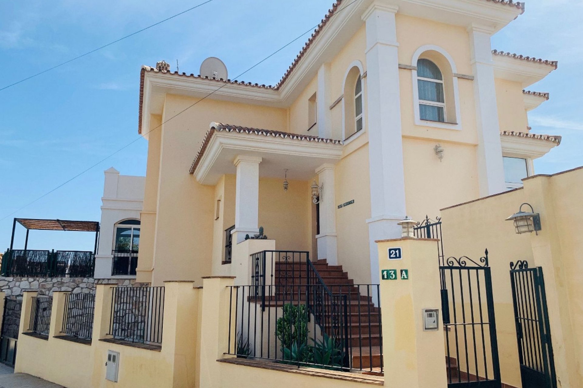 Resale - House - Detached Villa - Mijas - El Faro