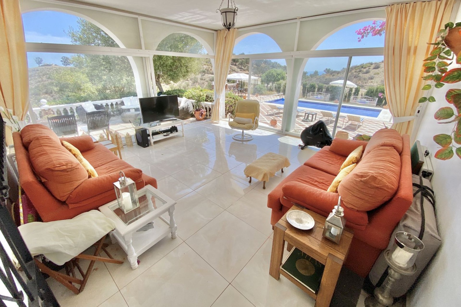 Resale - House - Detached Villa - Mijas - La Cala De Mijas