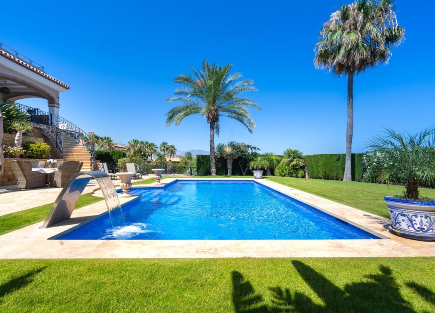 Resale - House - Detached Villa - Mijas - La Cala De Mijas