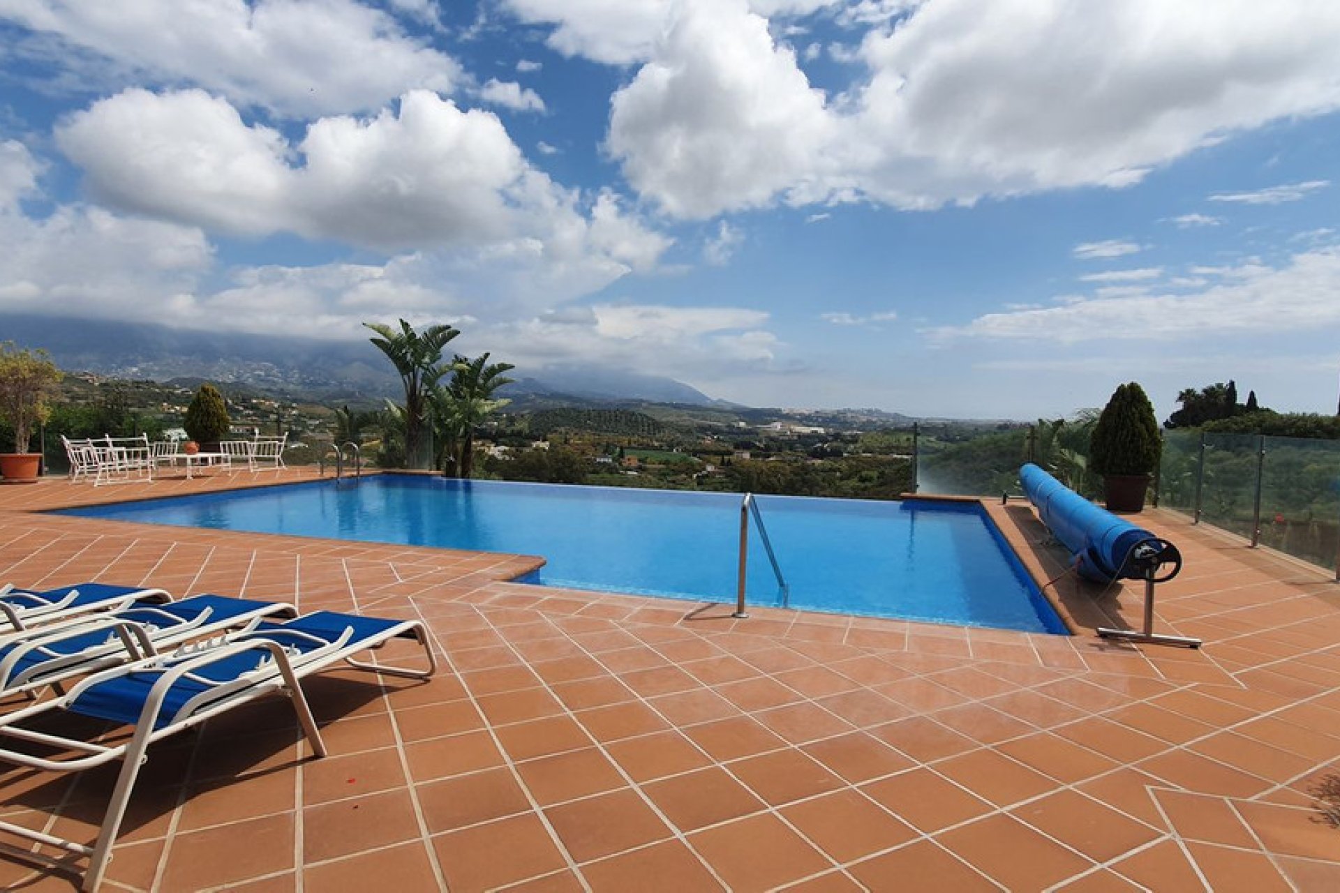 Resale - House - Detached Villa - Mijas - La Cala De Mijas