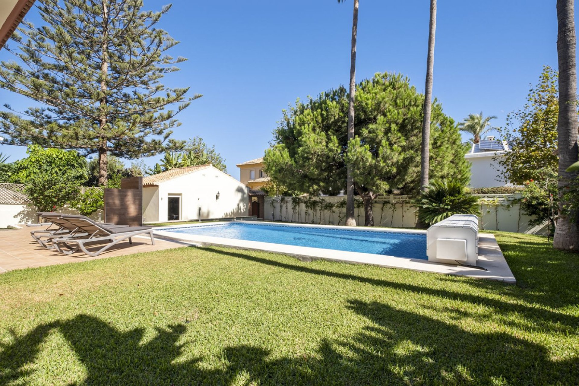 Resale - House - Detached Villa - Mijas - La Cala De Mijas