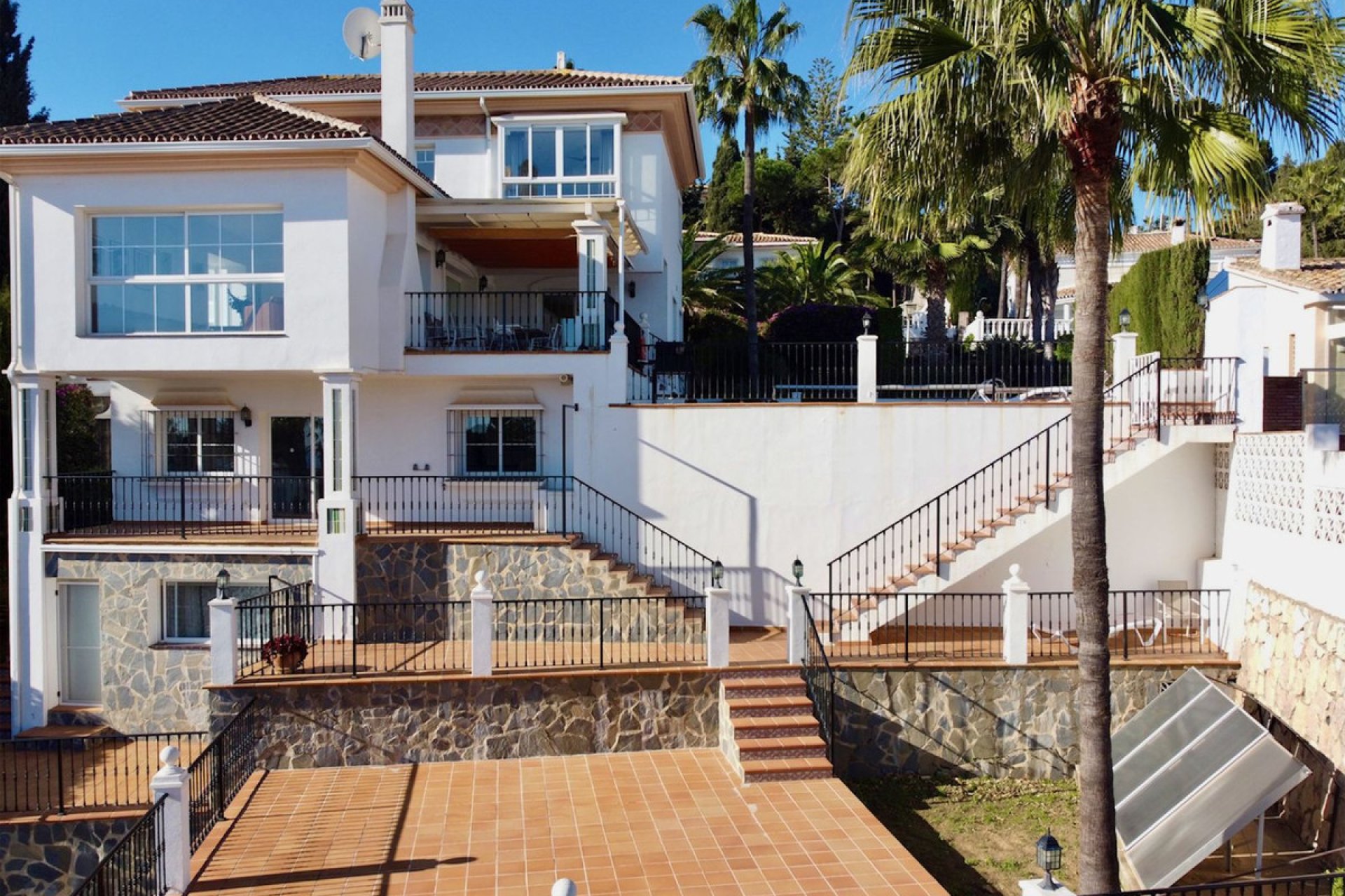 Resale - House - Detached Villa - Mijas - La Cala De Mijas