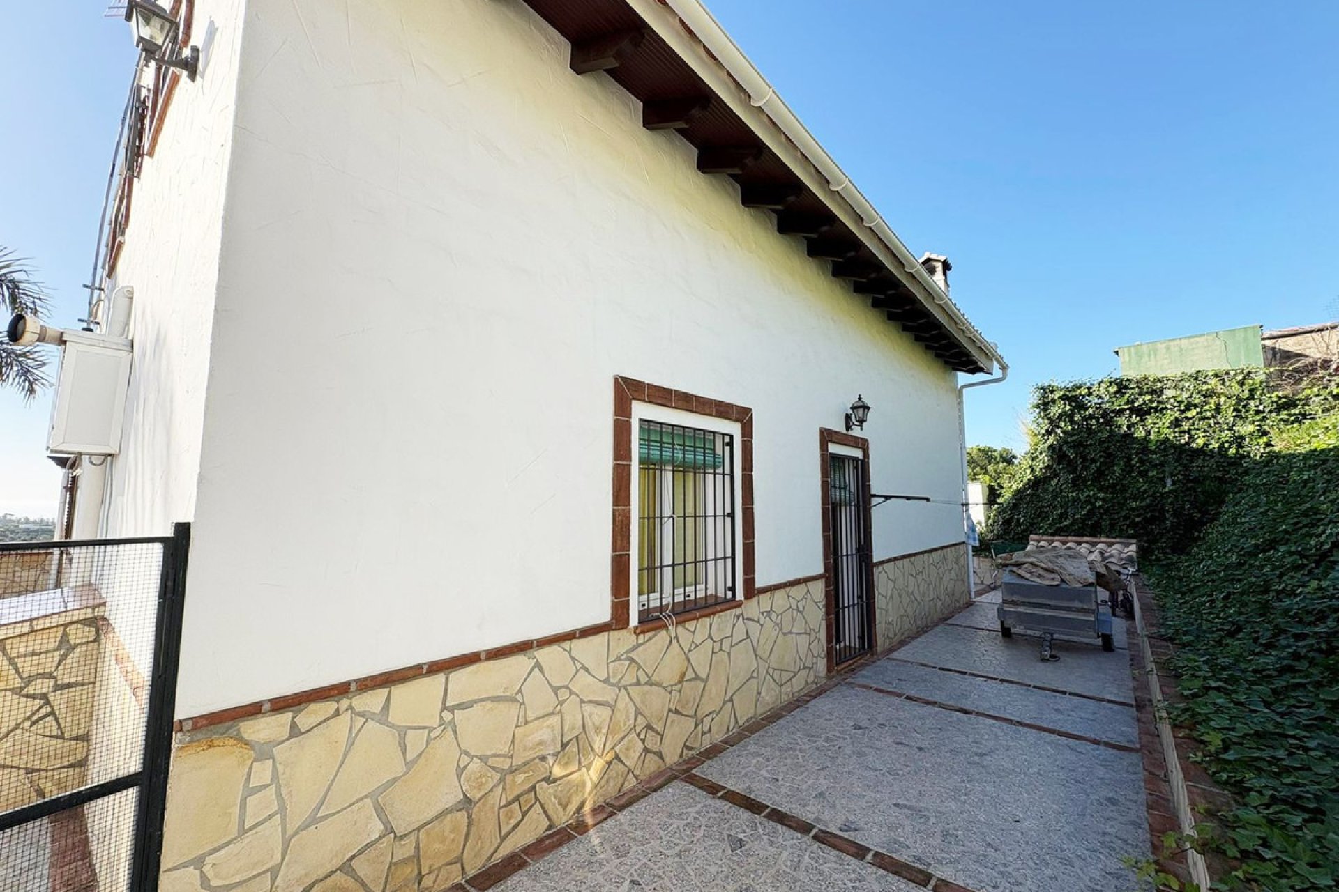 Resale - House - Detached Villa - Mijas - La Cala De Mijas