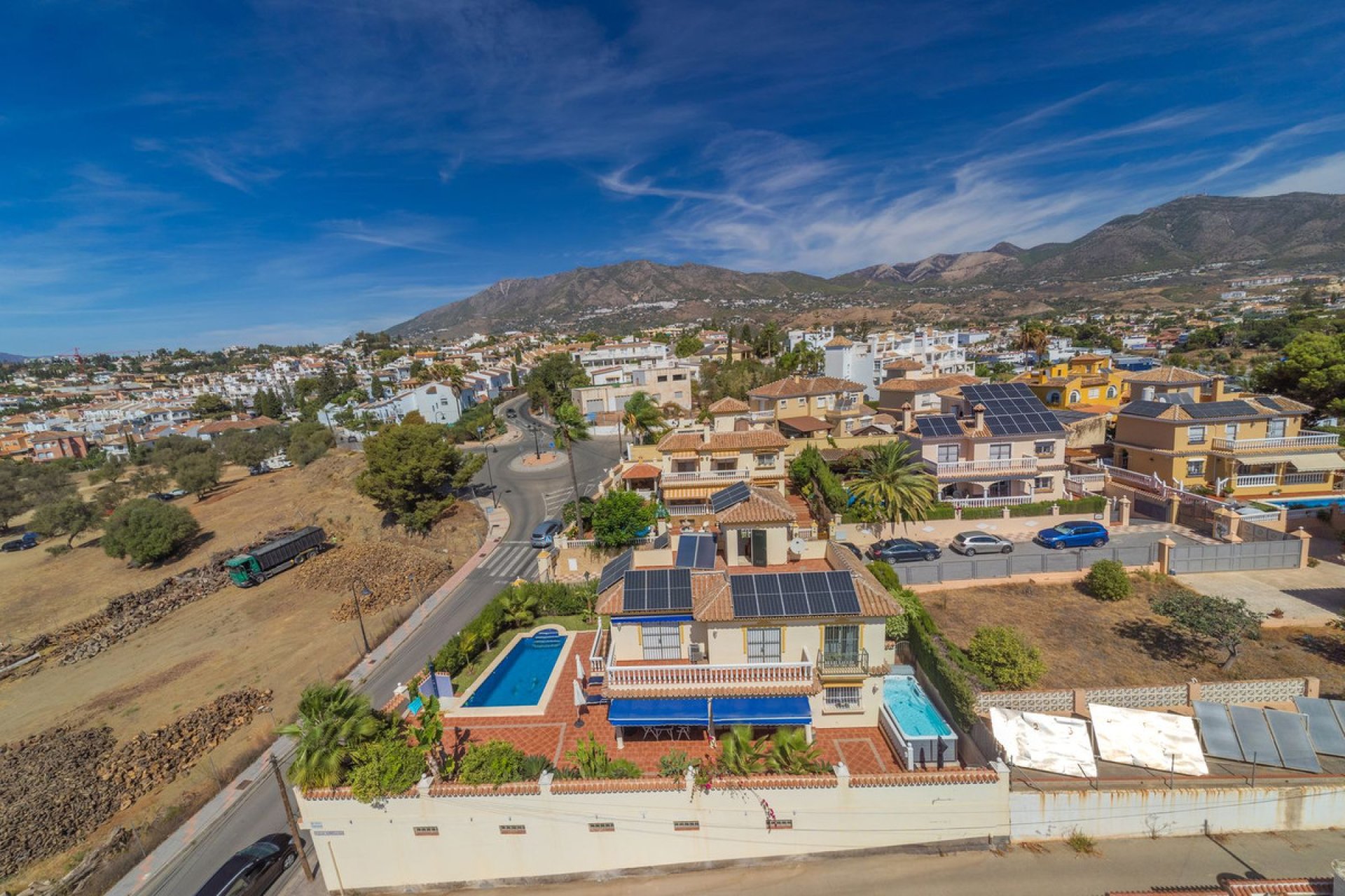 Resale - House - Detached Villa - Mijas - Las Lagunas