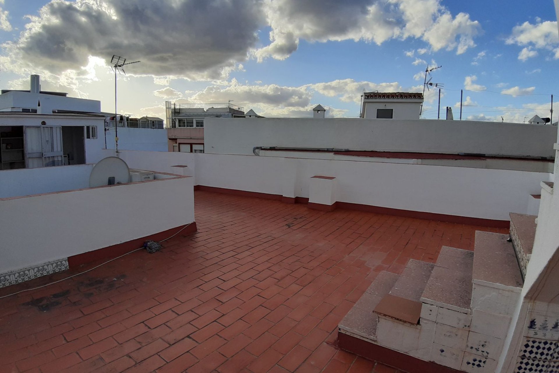 Resale - House - Detached Villa - Mijas - Mijas Centro