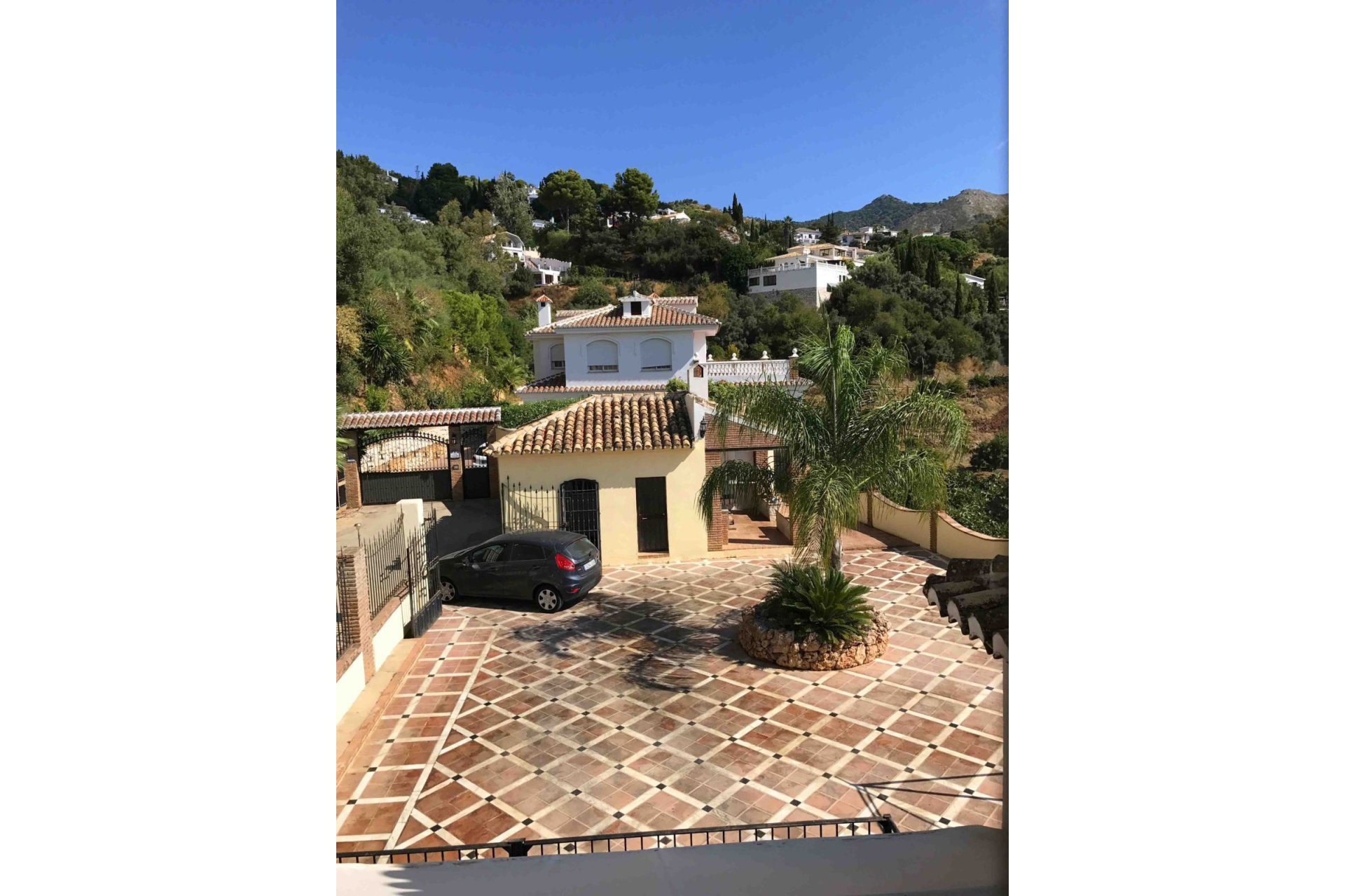 Resale - House - Detached Villa - Mijas - Mijas Centro