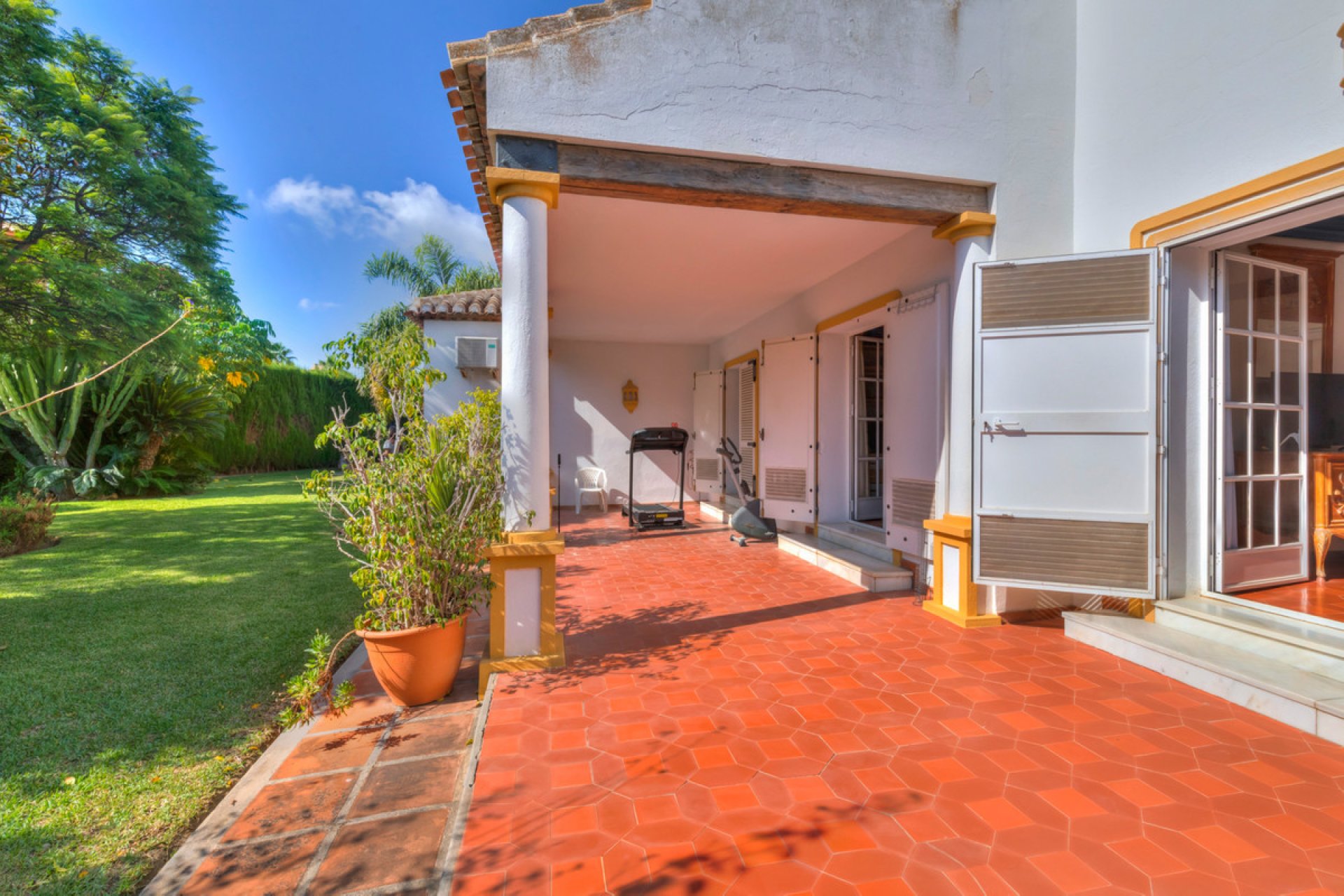 Resale - House - Detached Villa - Mijas - Mijas Centro