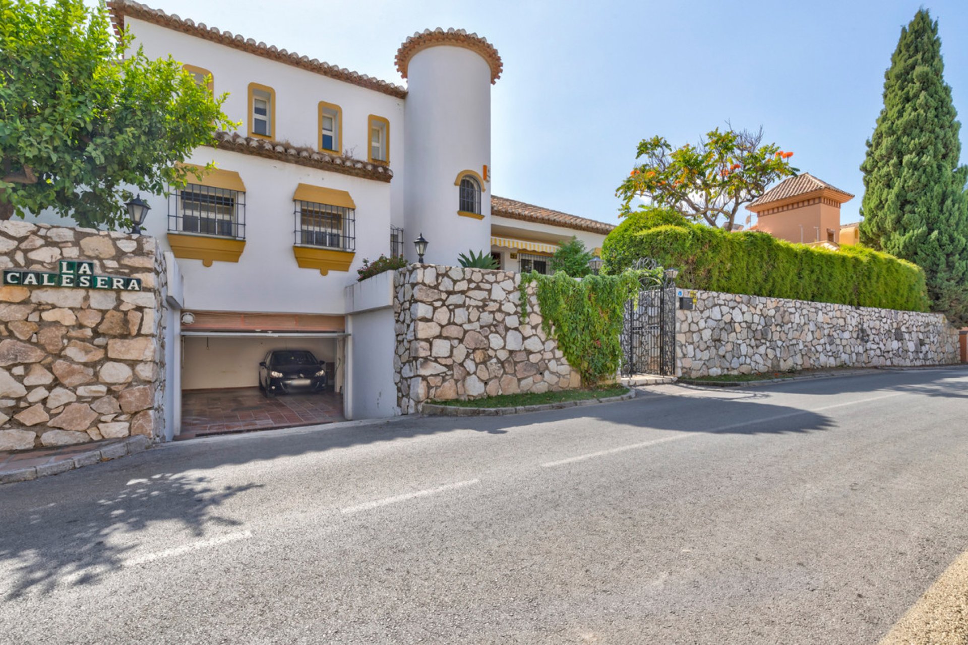 Resale - House - Detached Villa - Mijas - Mijas Centro