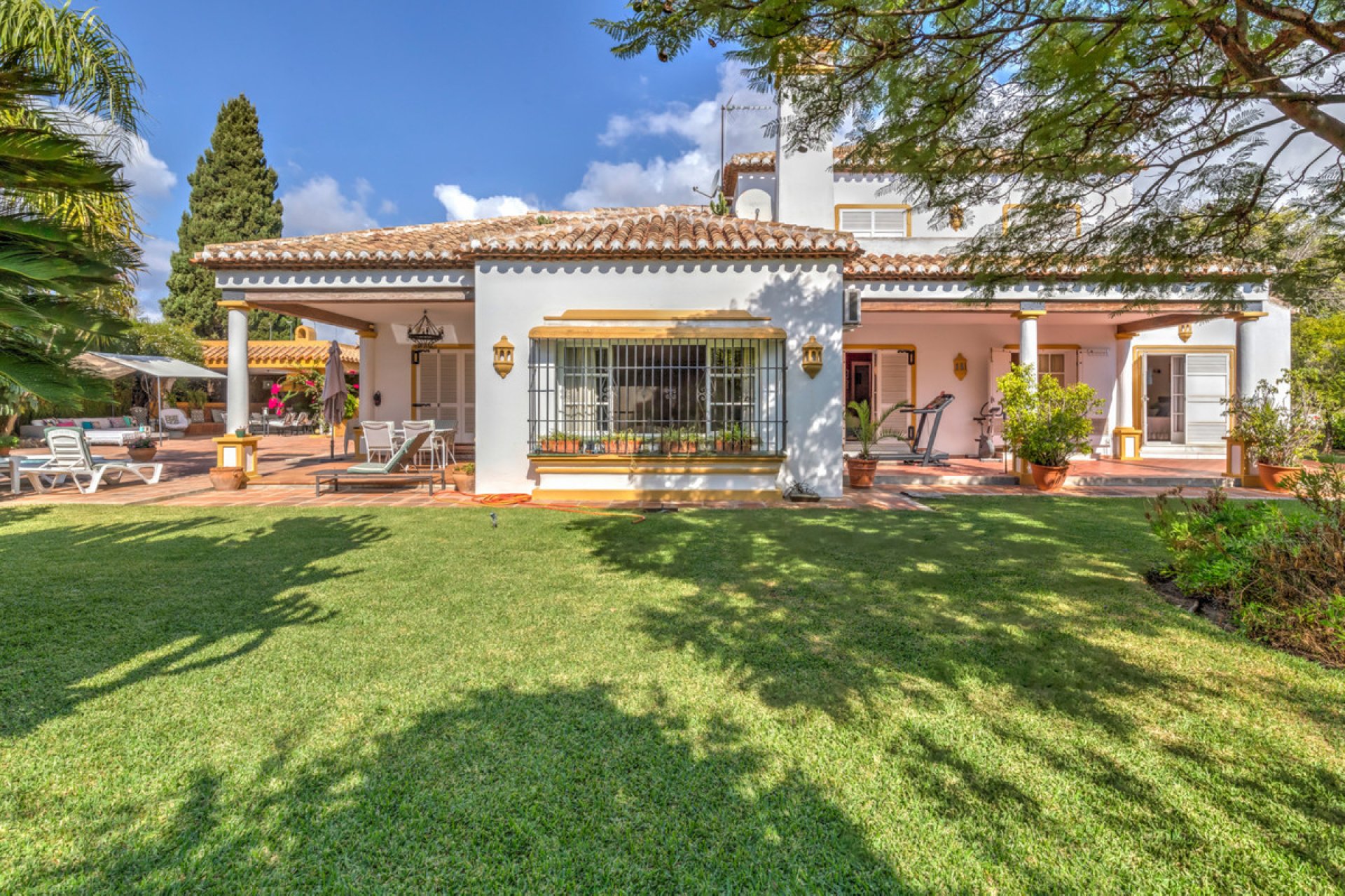 Resale - House - Detached Villa - Mijas - Mijas Centro