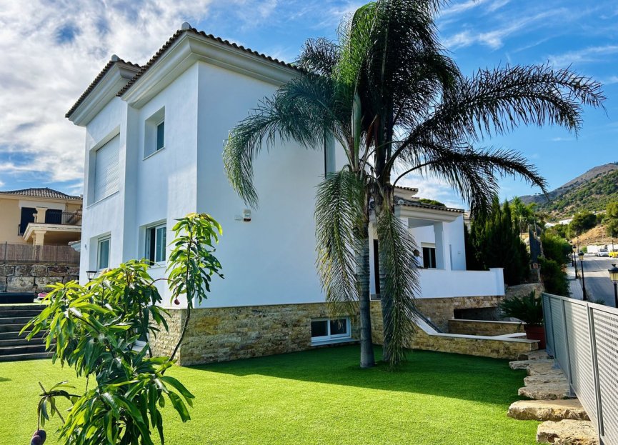 Resale - House - Detached Villa - Mijas - Mijas Centro