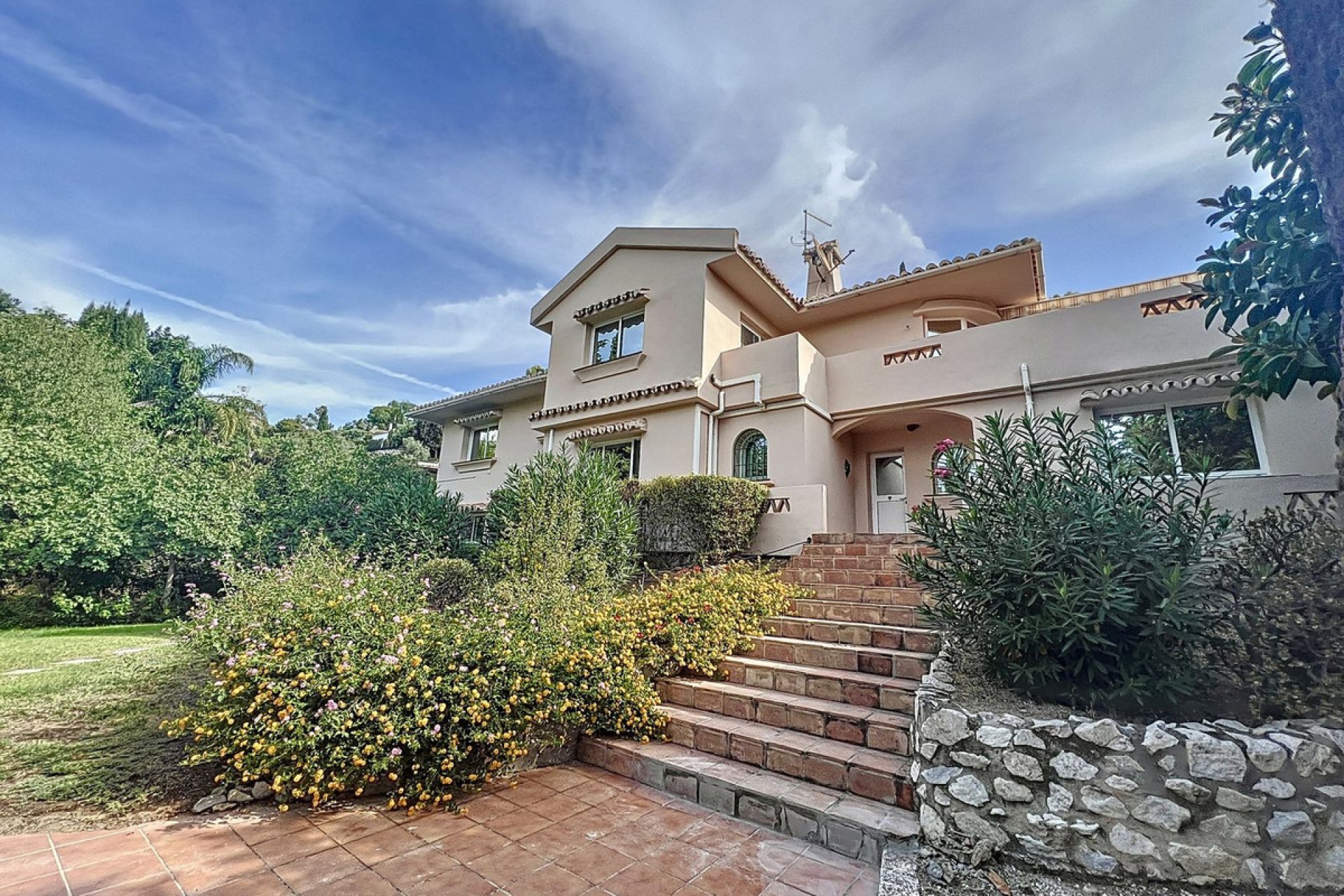 Resale - House - Detached Villa - Mijas - Mijas Centro