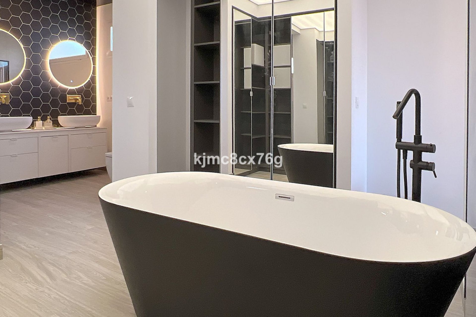 Resale - House - Detached Villa - Mijas - Riviera Del Sol