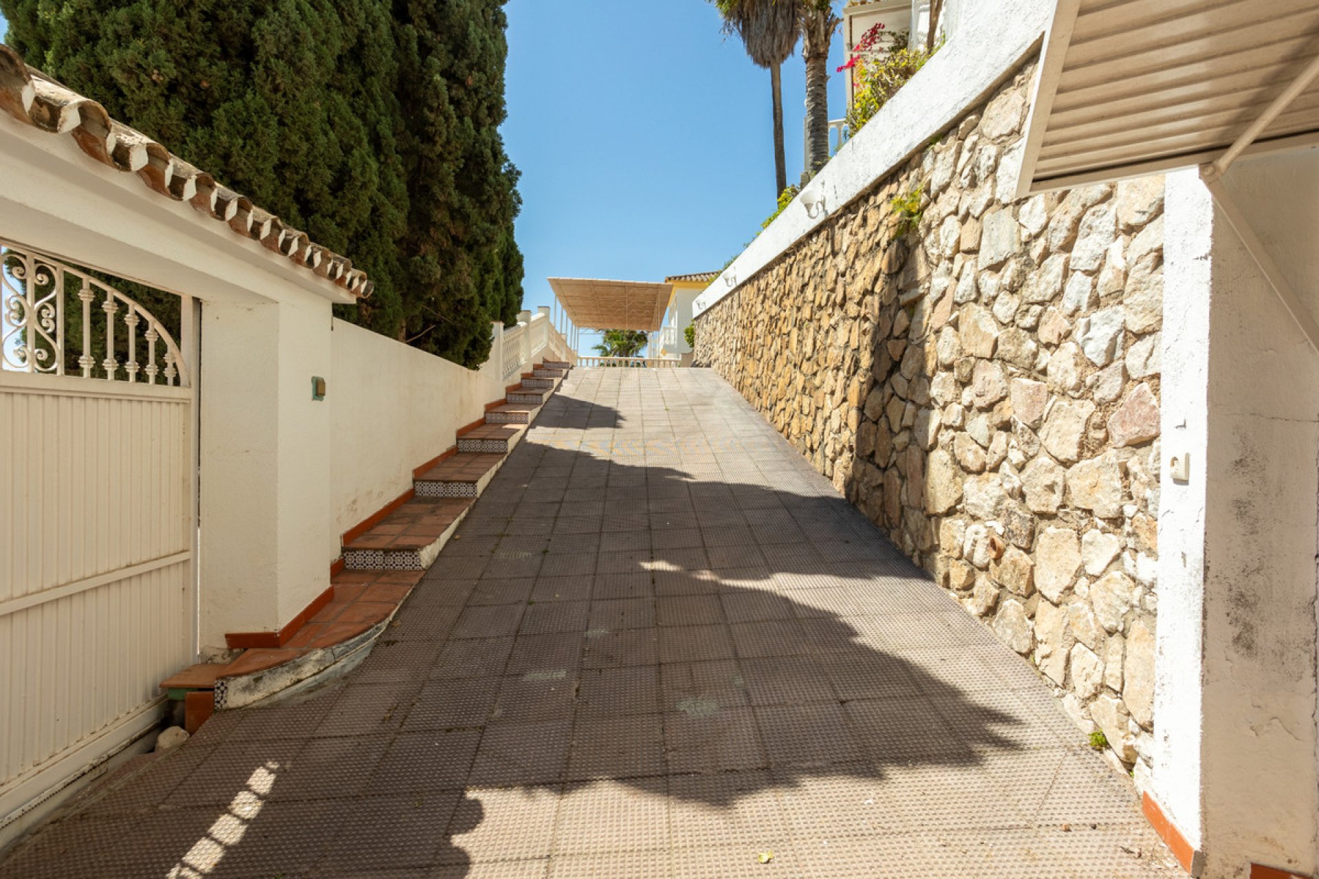 Resale - House - Detached Villa - Mijas - Riviera Del Sol