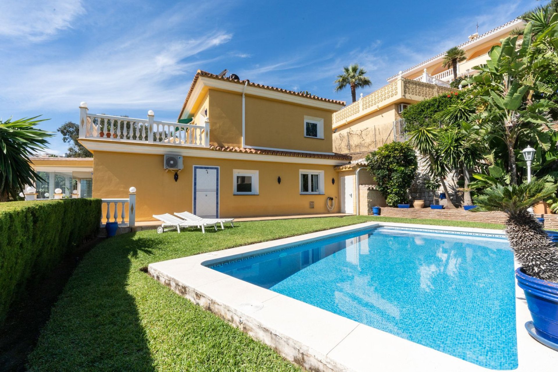 Resale - House - Detached Villa - Mijas - Torrenueva