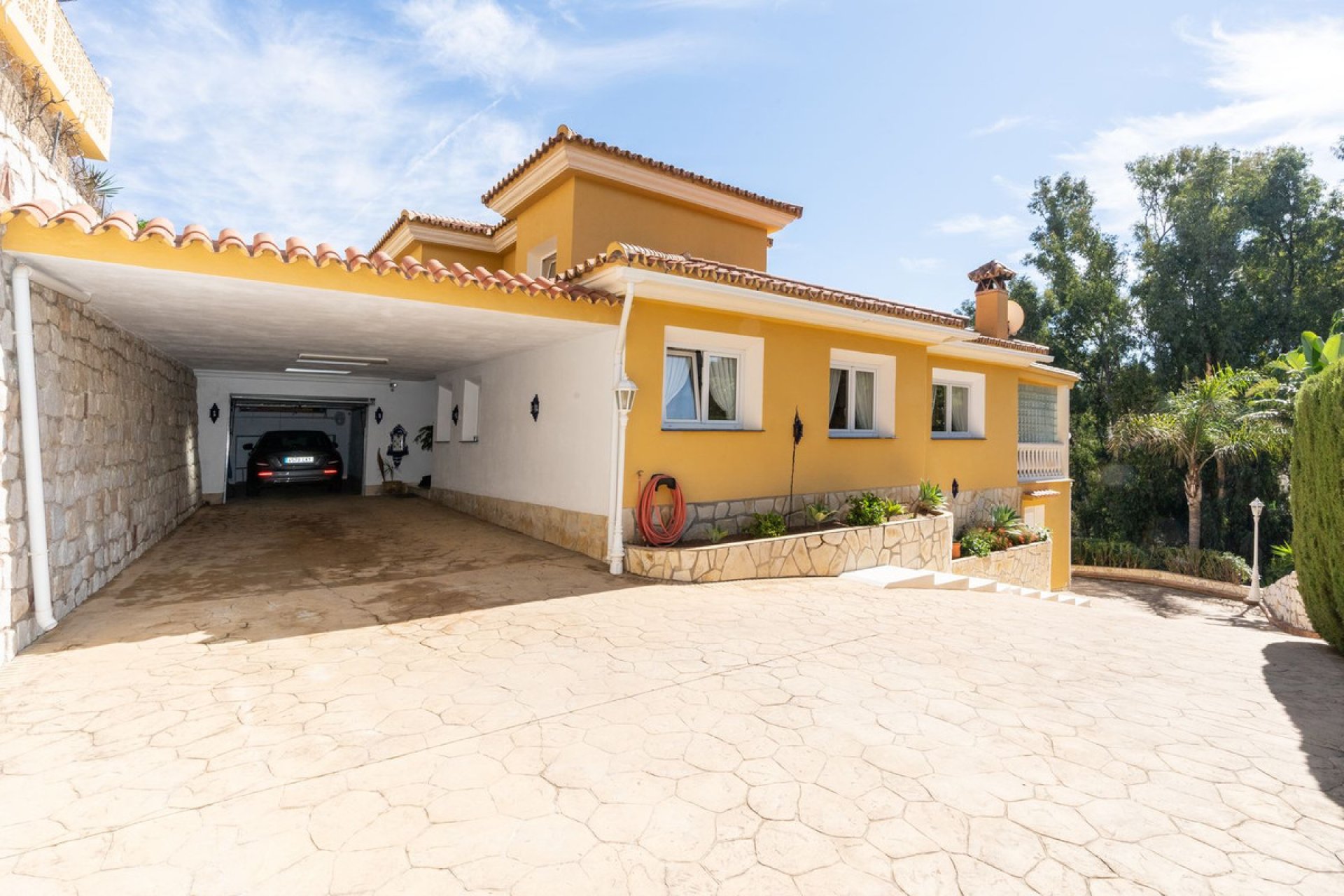 Resale - House - Detached Villa - Mijas - Torrenueva