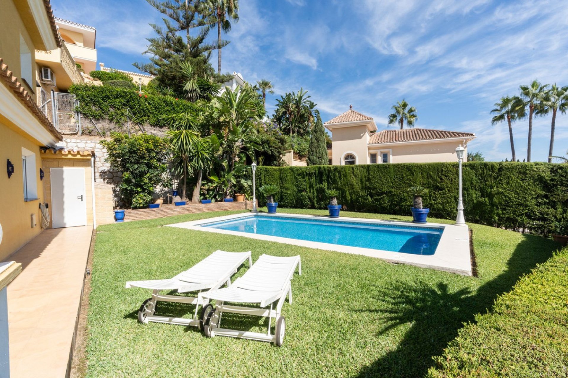 Resale - House - Detached Villa - Mijas - Torrenueva