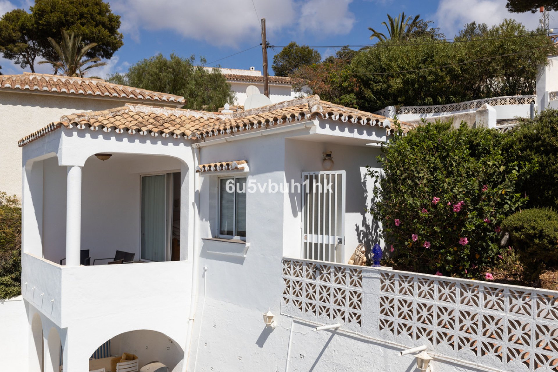 Resale - House - Detached Villa - Mijas