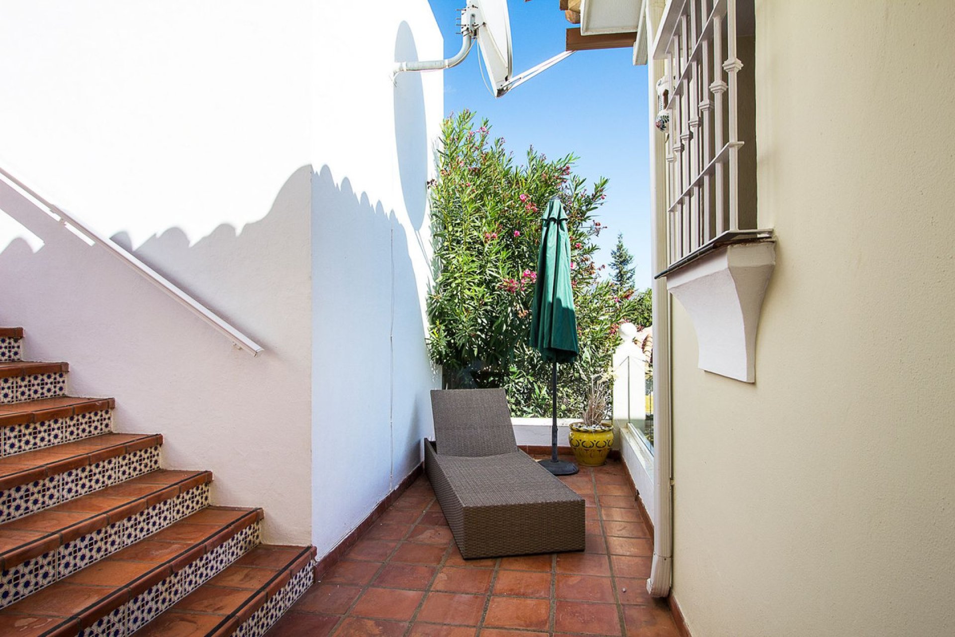 Resale - House - Detached Villa - Mijas