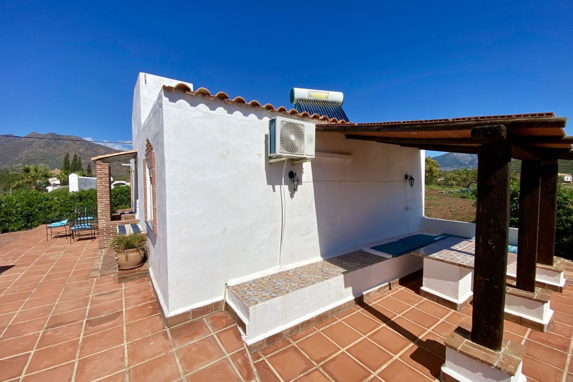 Resale - House - Detached Villa - Mijas