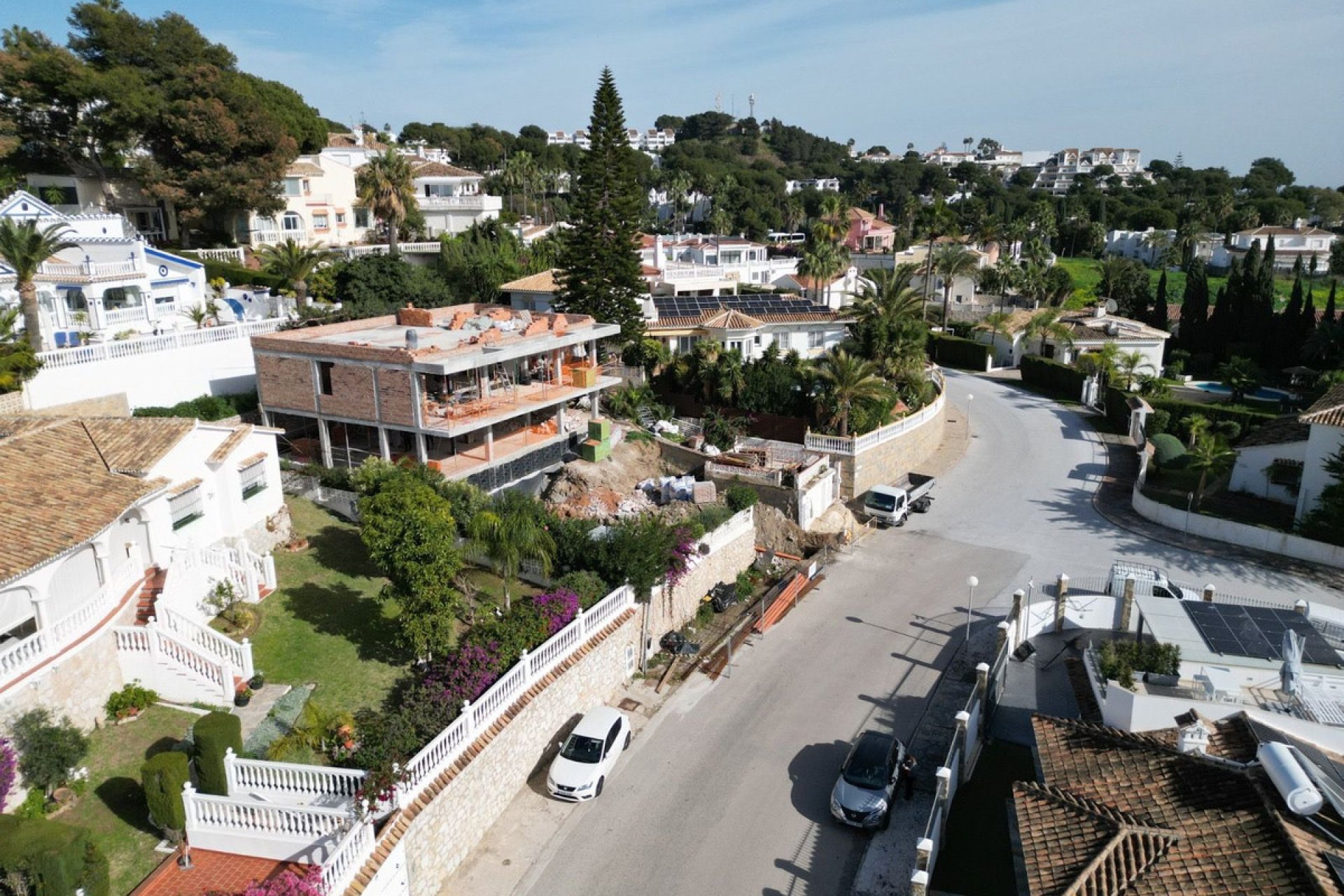 Resale - House - Detached Villa - Mijas