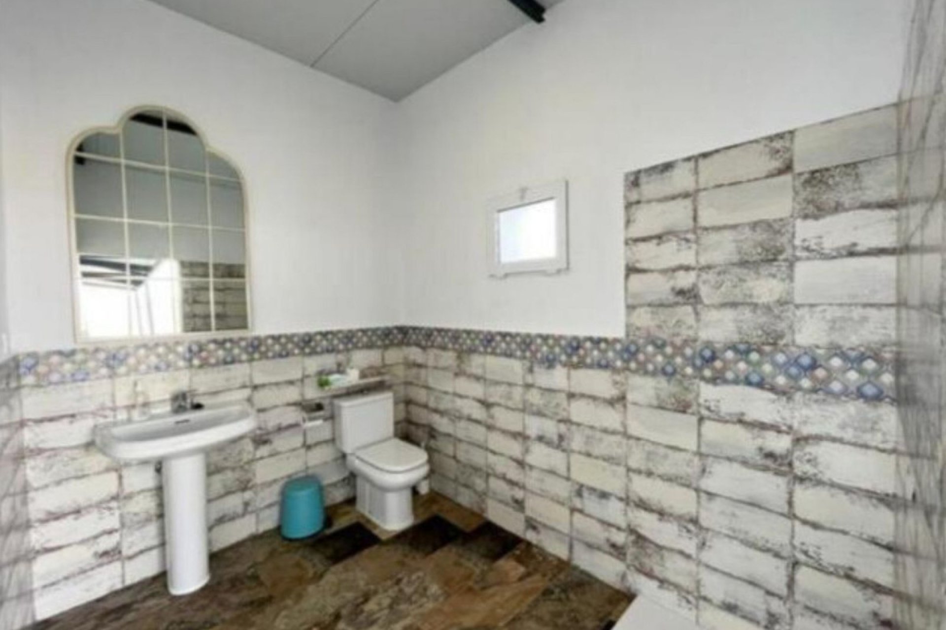 Resale - House - Detached Villa - San Roque